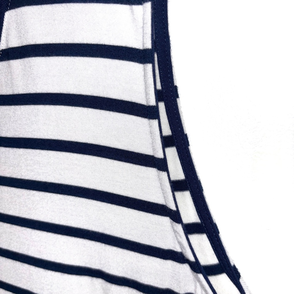 LES LUNES Paris, Navy Striped, Sleeveless, V Neck, Knit Tank Top - Picture 7 of 8
